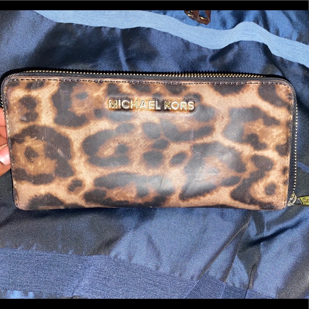 Authentic Micheal Kors Cheetah Print Wallet